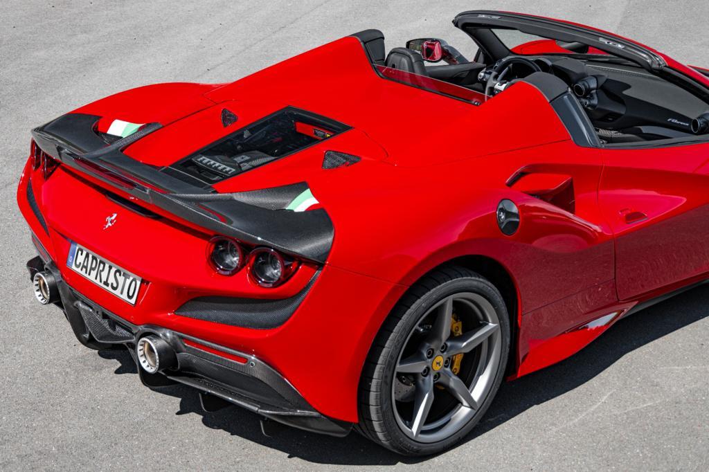 Capristo Ferrari F8 Spider - Carbon Fiber + Glass Bonnet