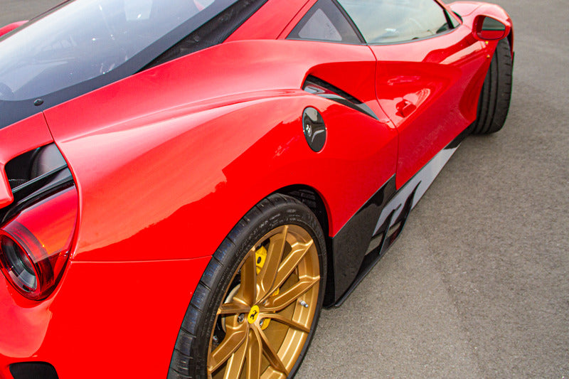 Capristo Ferrari 488/F8 - Carbon Fiber Side Skirts (With Wings)