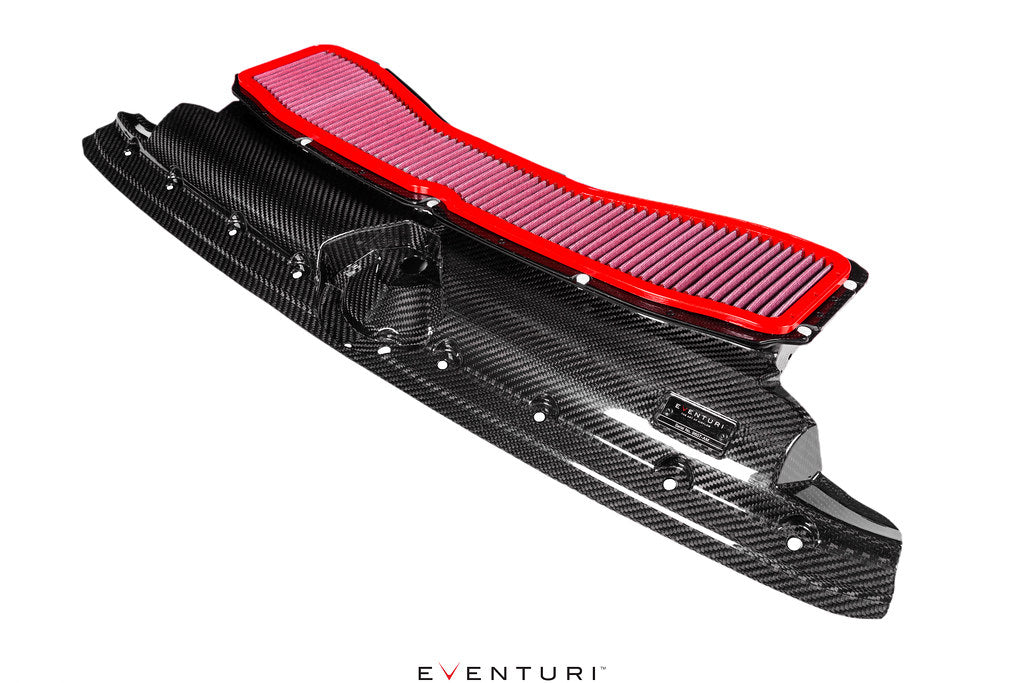 Capristo Eventuri Audi C8 RS6 / RS7 Black Carbon Intake System