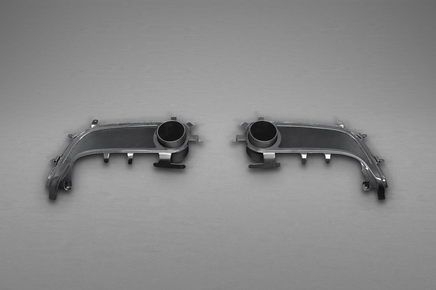 Capristo Ferrari 488 - Carbon End Pipe Shells
