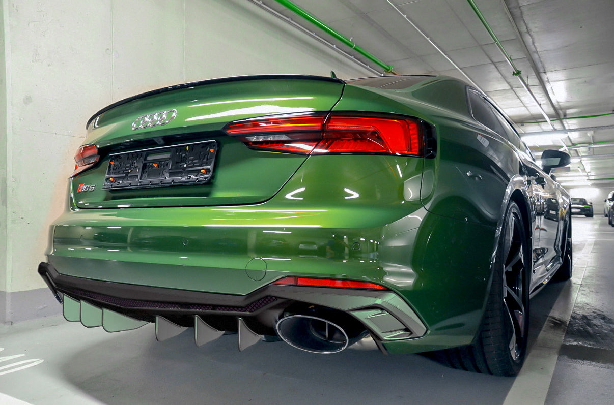 Capristo Audi RS5 (F5) - Carbon Fiber Rear Diffuser