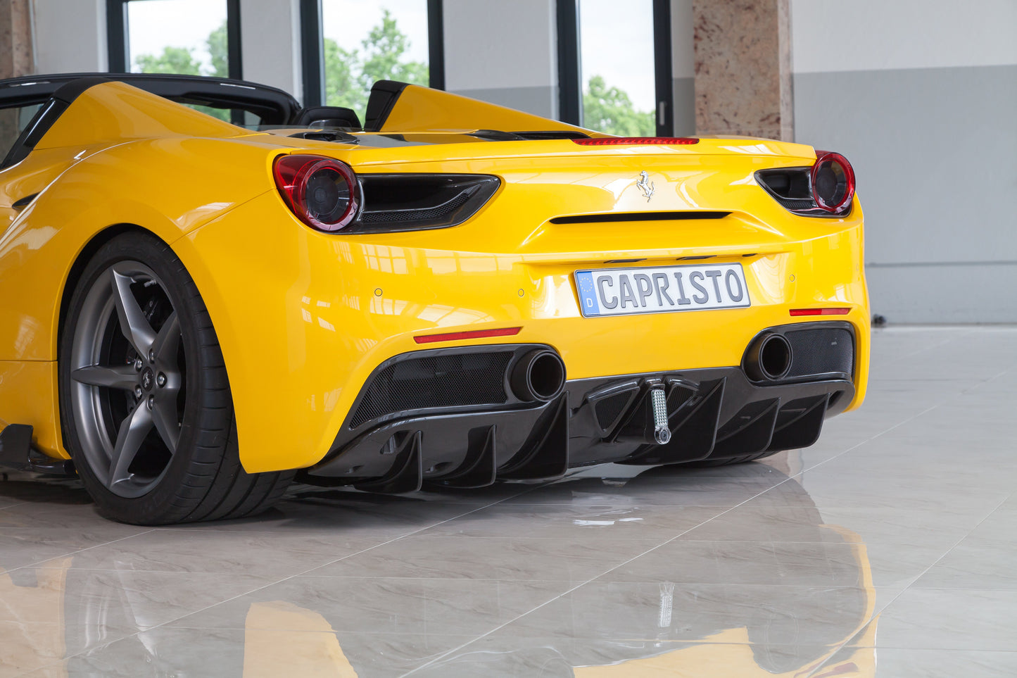 Capristo Ferrari 488 - Carbon Fiber Rear Diffuser