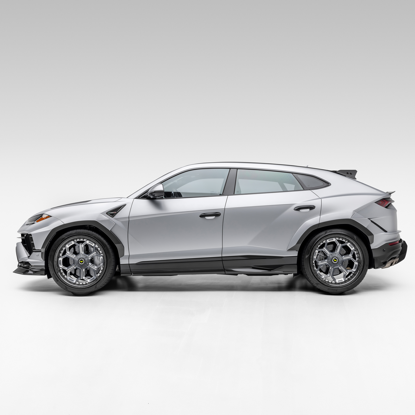 Vorsteiner Lamborghini Urus Performante Edizione Aero Decklid Spoiler