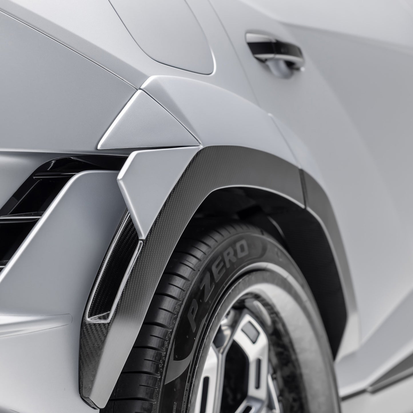 Vorsteiner Lamborghini Urus Performante Edizione Aero Fender Flares (Not Compatible if Canards 2027LOV are selected)