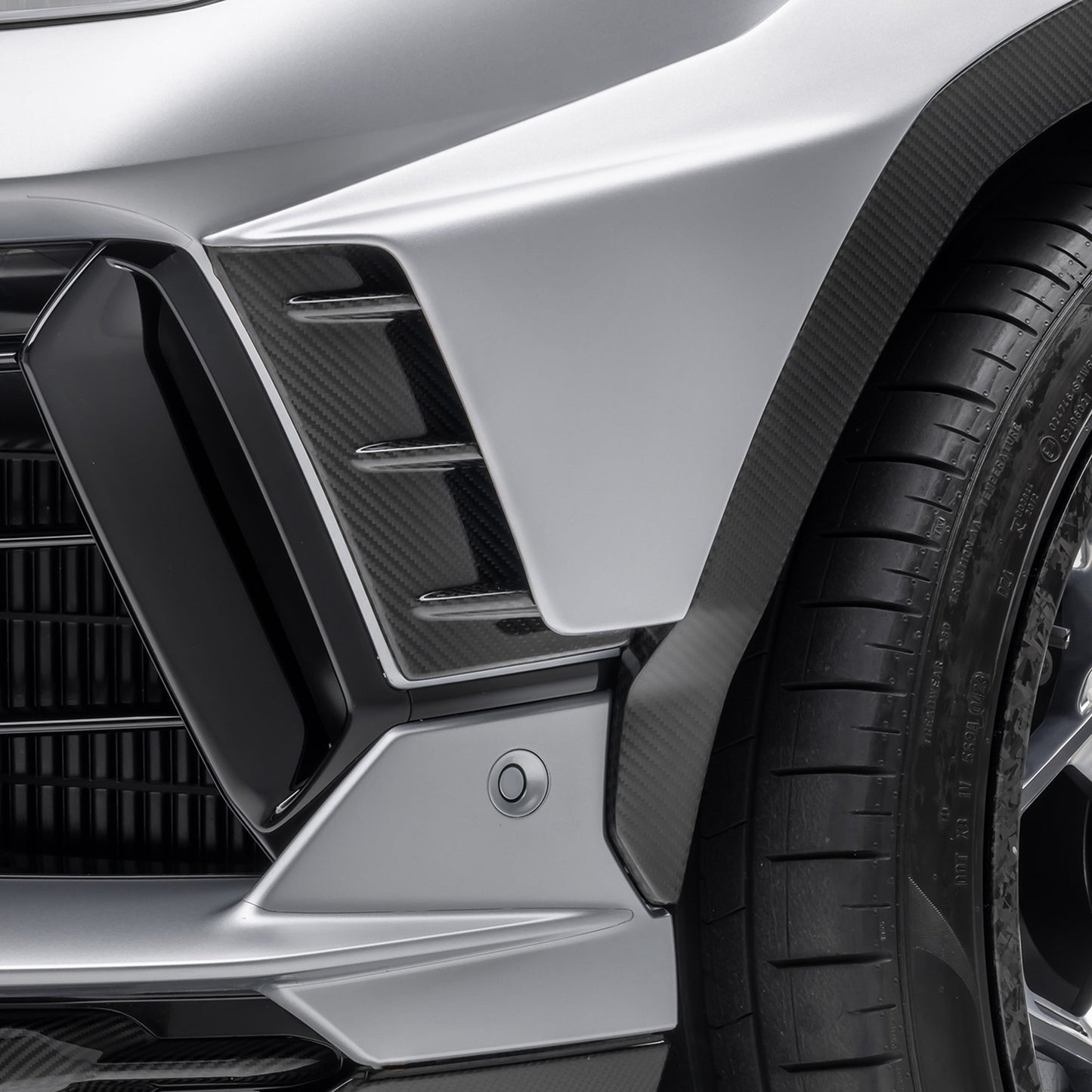 Vorsteiner Lamborghini Urus Performante Edizione Aero Fender Flares (Not Compatible if Canards 2027LOV are selected)