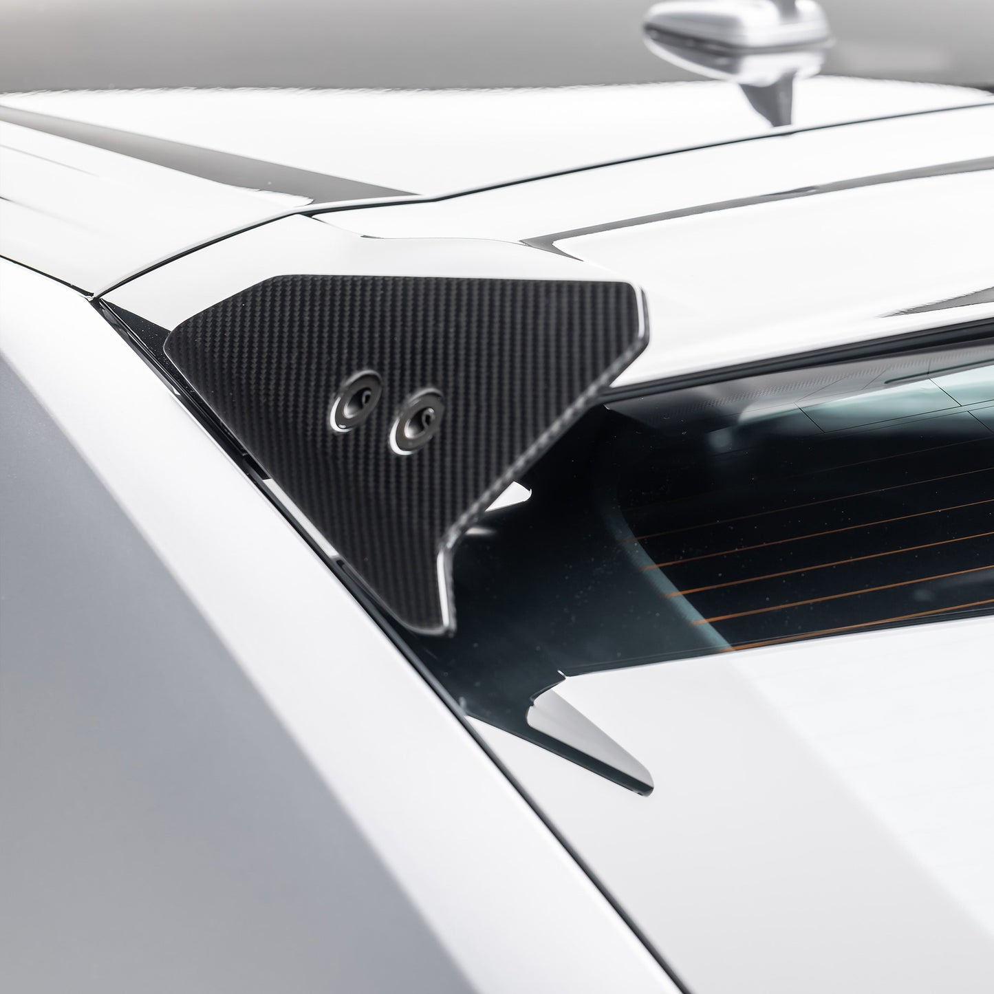 Vorsteiner Lamborghini Urus Performante Edizione Aero Roof Spoiler End Caps