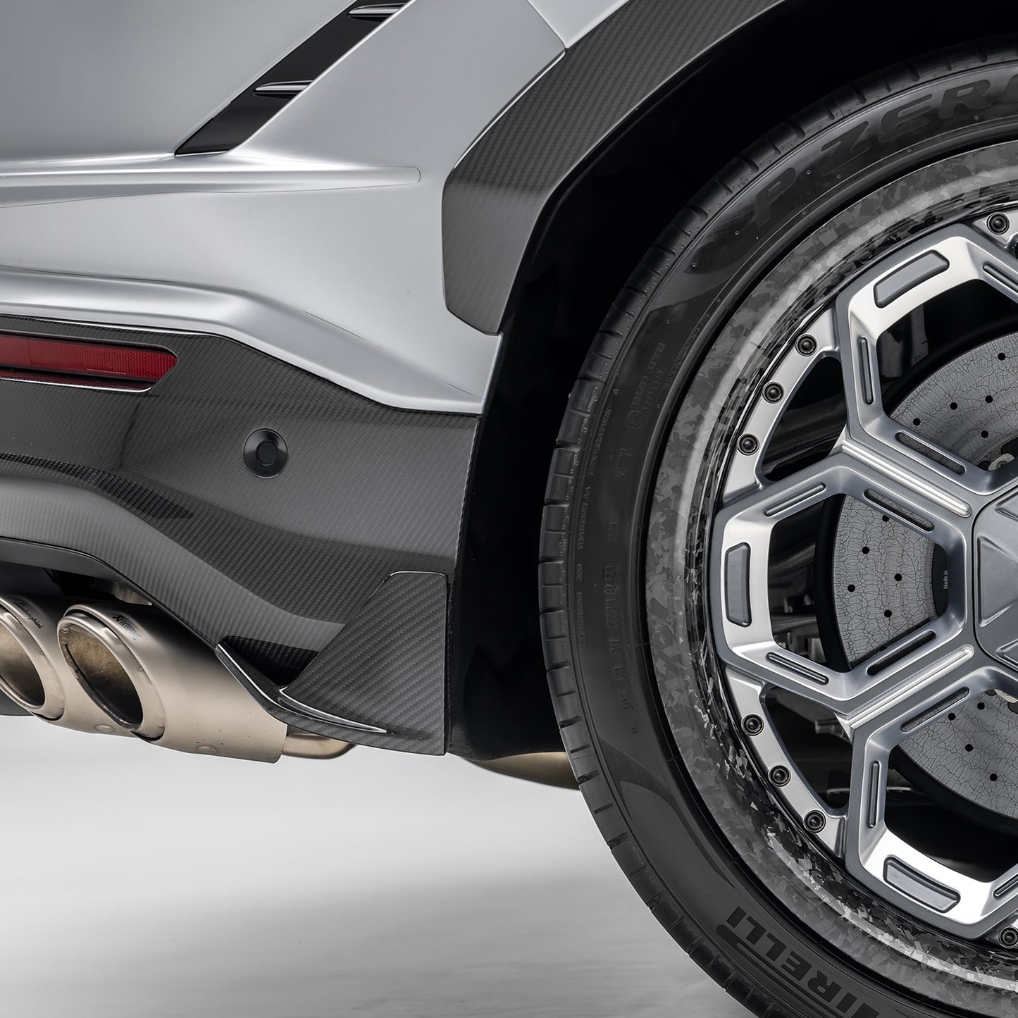 Vorsteiner Lamborghini Urus Performante Edizione Aero Side Fins