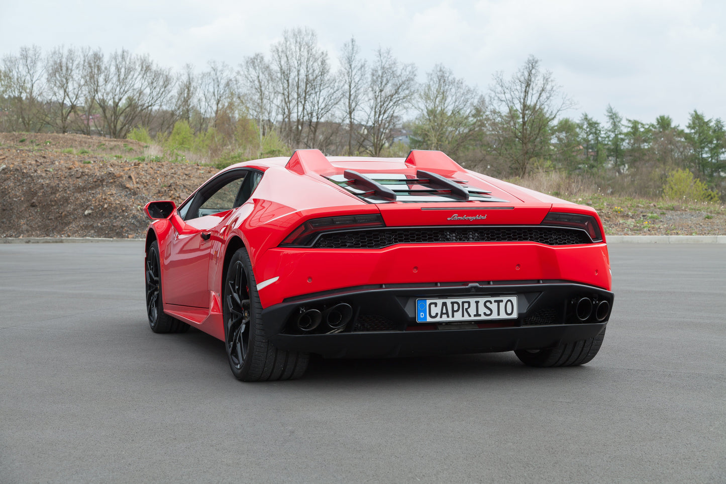 Capristo Lamborghini Huracan - Carbon Fiber + Glass Bonnet (With Scoops)