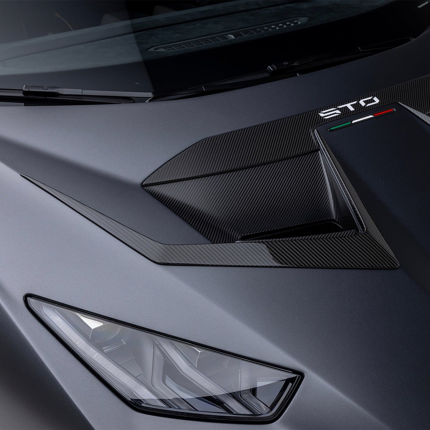 Vorsteiner Huracan STO Aero Hood Ducts Carbon Fiber