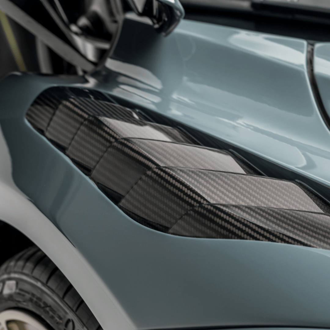 Vorsteiner McLaren 720S Coupe Silverstone Edition Aero Front Fenders w/ Integrated Vents.