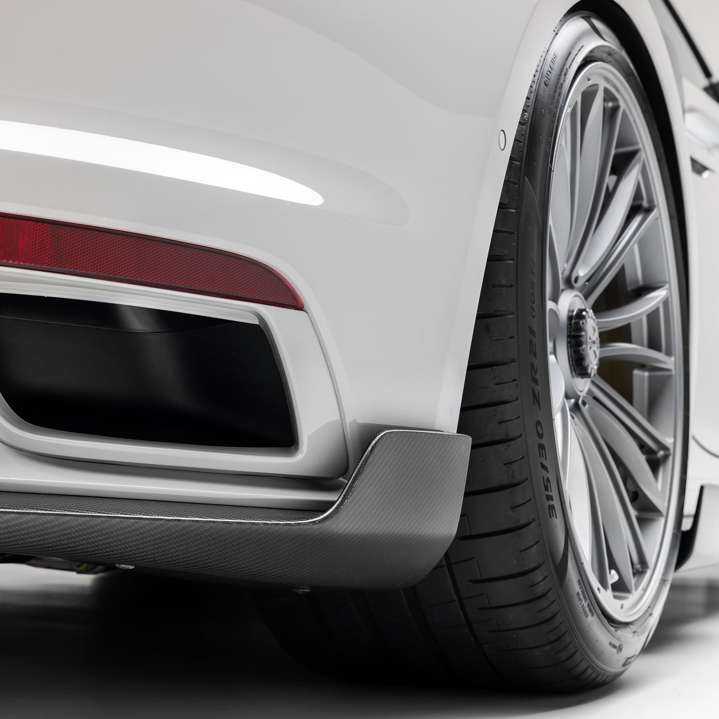 Vorsteiner Porsche 992 Turbo S Aero Rear Diffuser