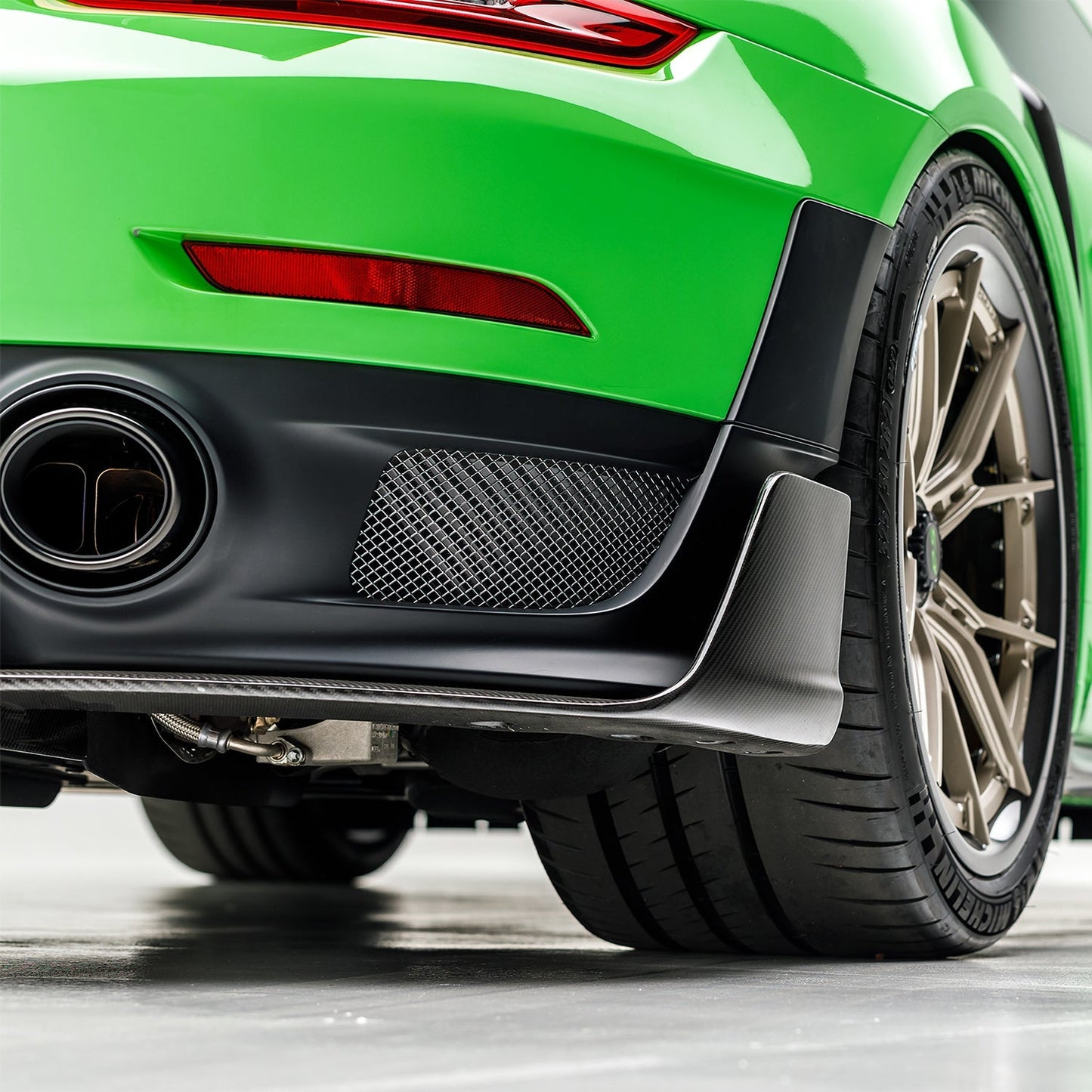 Vorsteiner Porsche 991.2 911 GT2RS EVO Aero Rear Diffuser