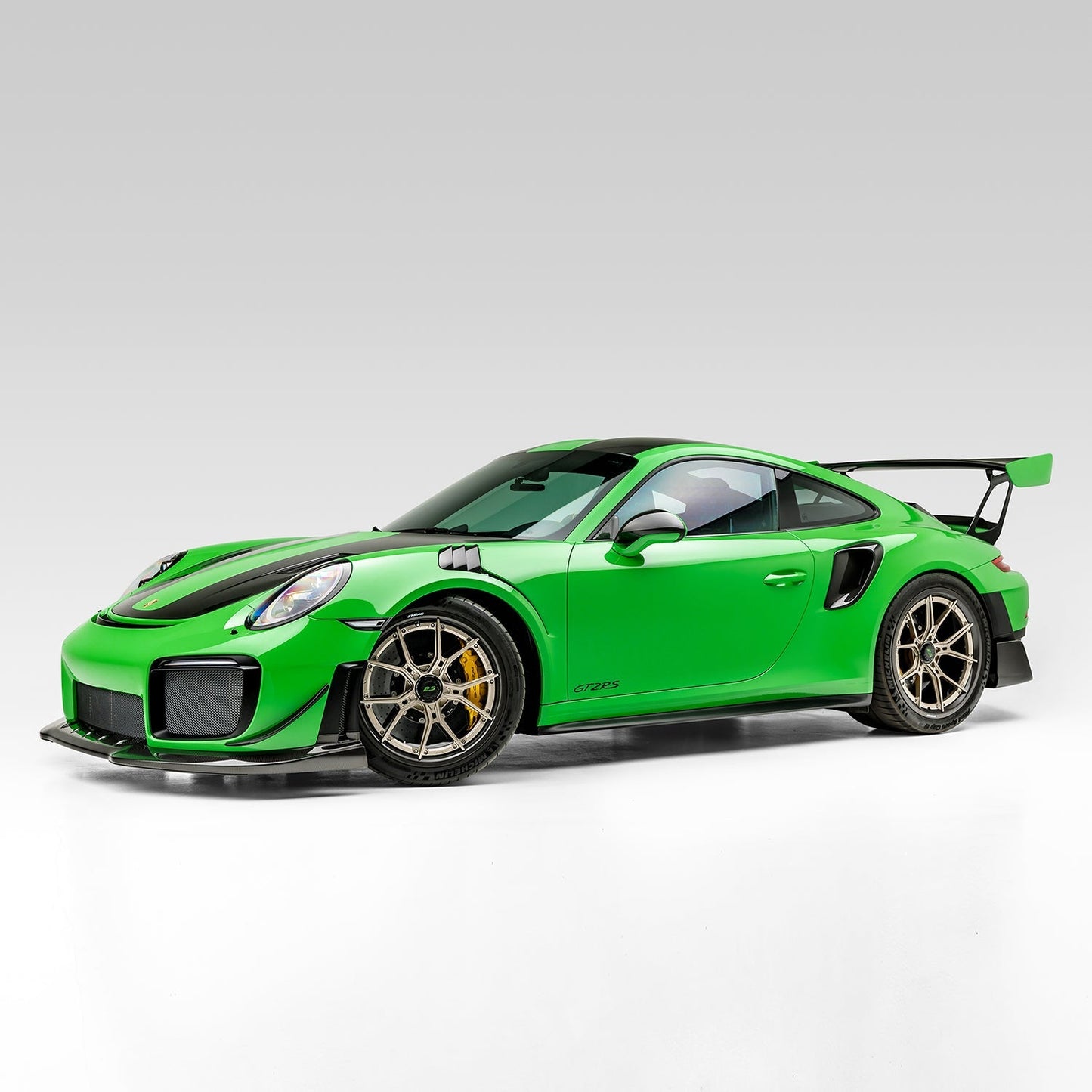 Vorsteiner Porsche 991.2 911 GT2RS Aero Side Skirts