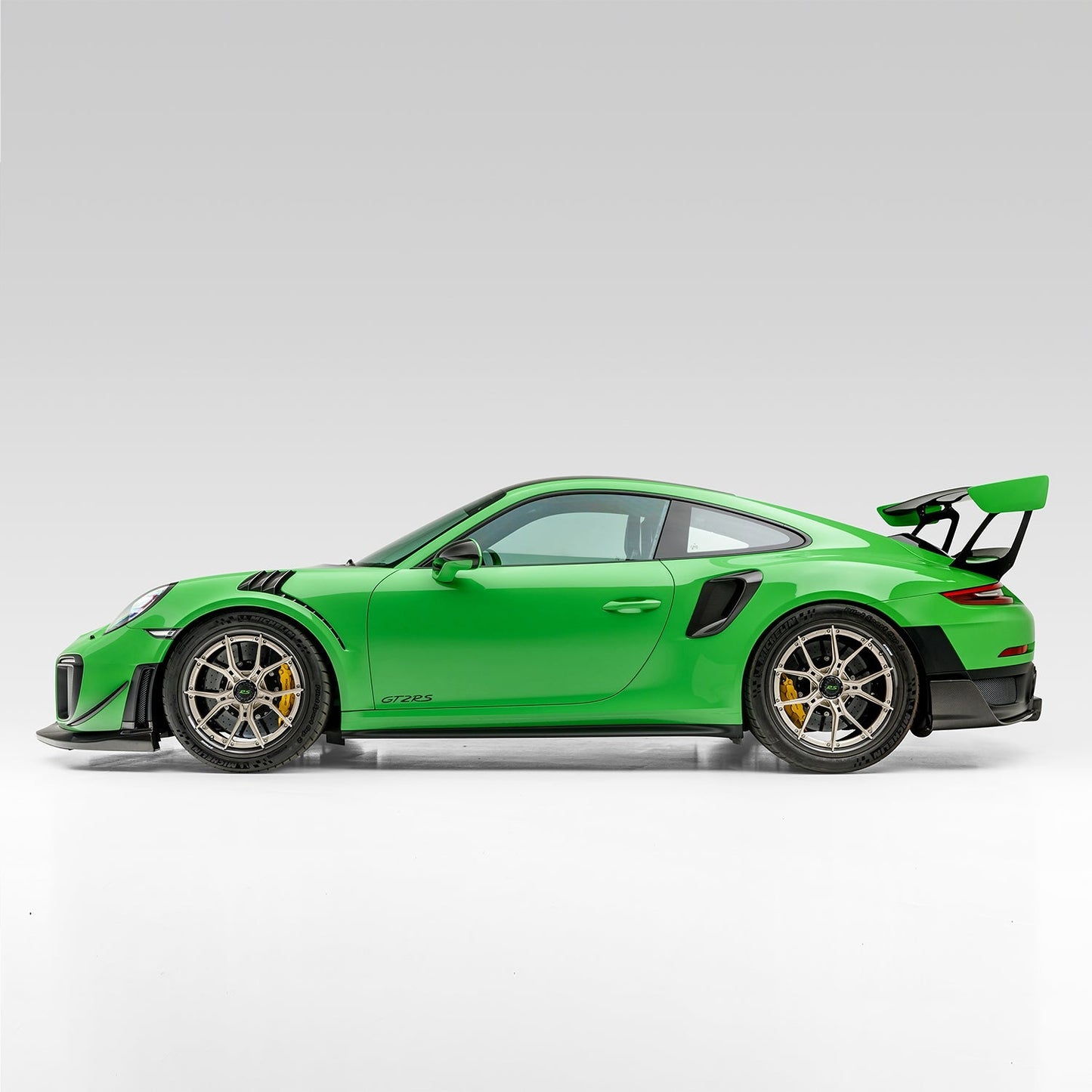 Vorsteiner Porsche 991.2 911 GT2RS Aero Side Skirts