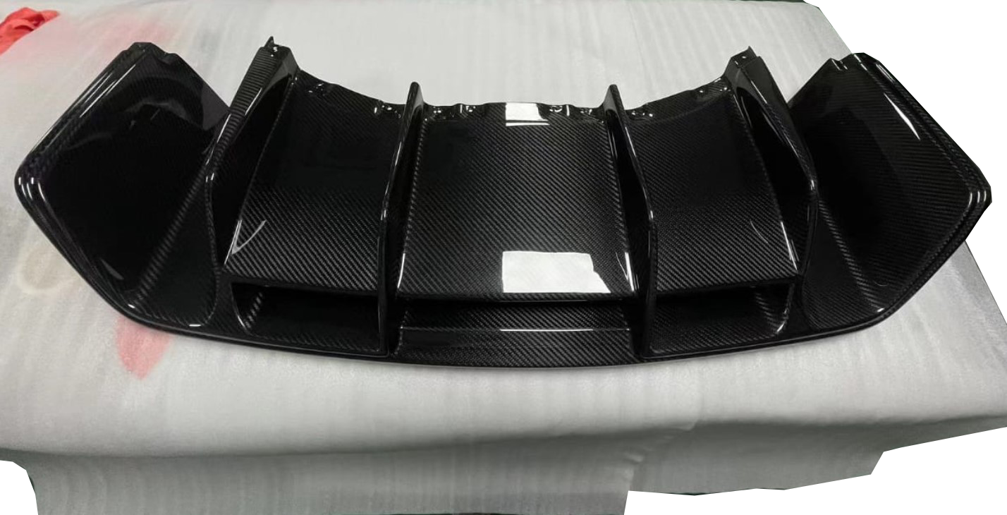 MATTS Audi R8 Gen.2 prelift diffuser Performance package